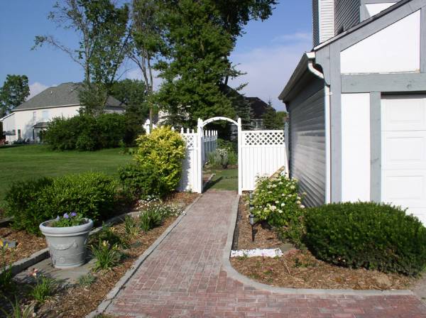 2004 Walkway Wider Shot