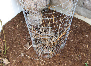 A Simple Wire Cage